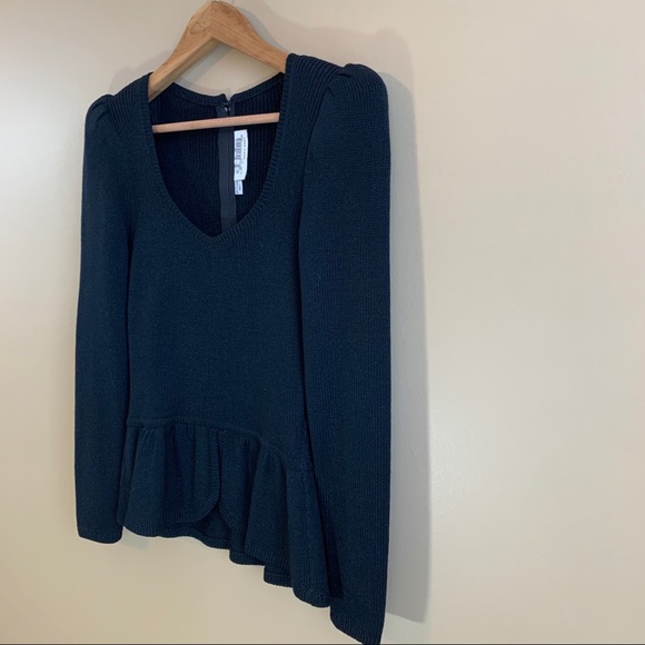 Vintage ST. JOHN Peplum Sweater V-Neck RELISTED - Picture 5 of 13